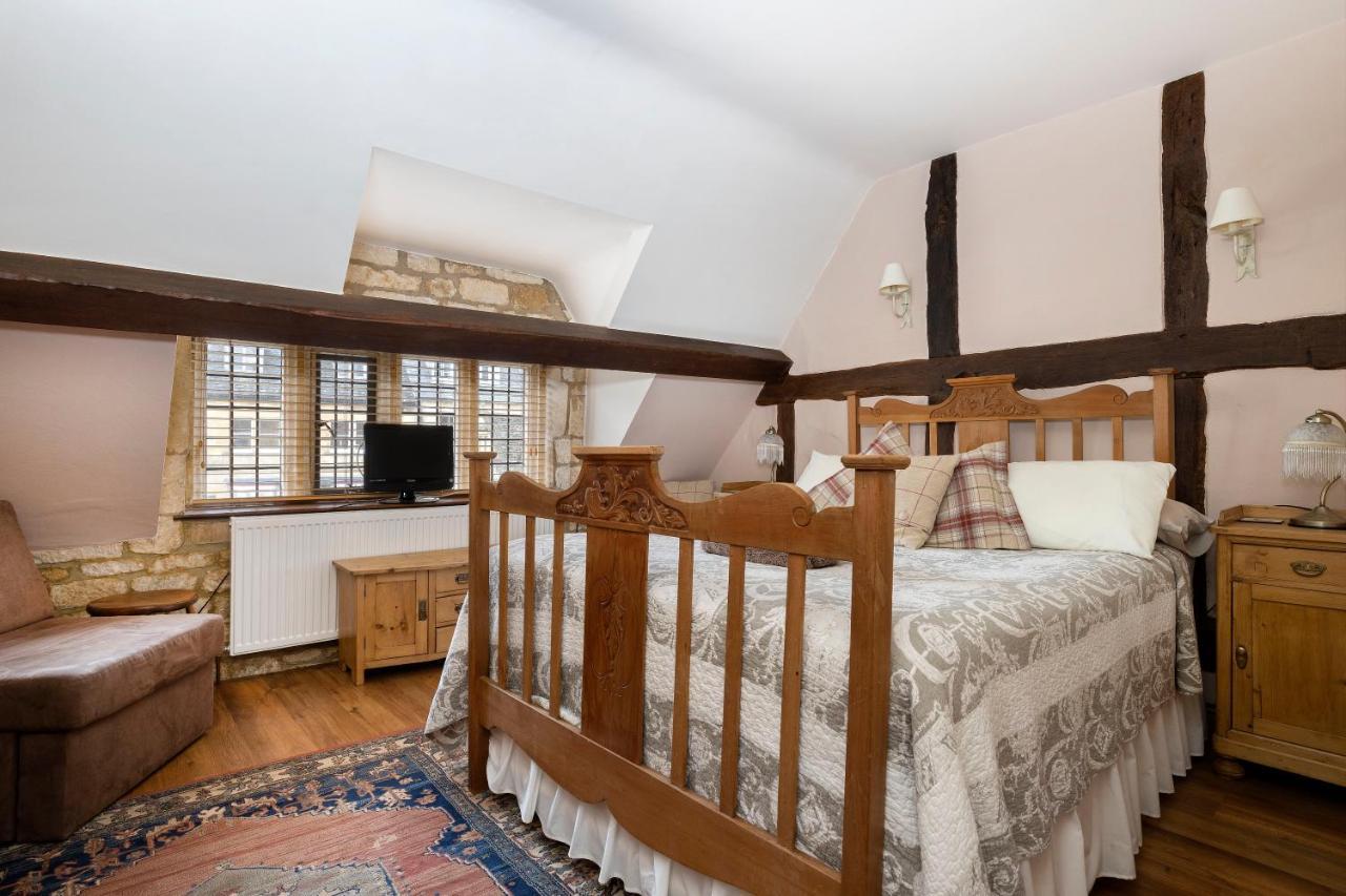 チッピング・カムデン バジャーズ ホール Bed & Breakfast エクステリア 写真