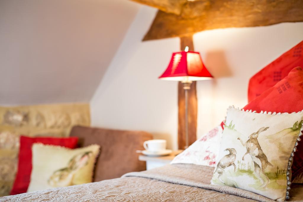 チッピング・カムデン バジャーズ ホール Bed & Breakfast エクステリア 写真