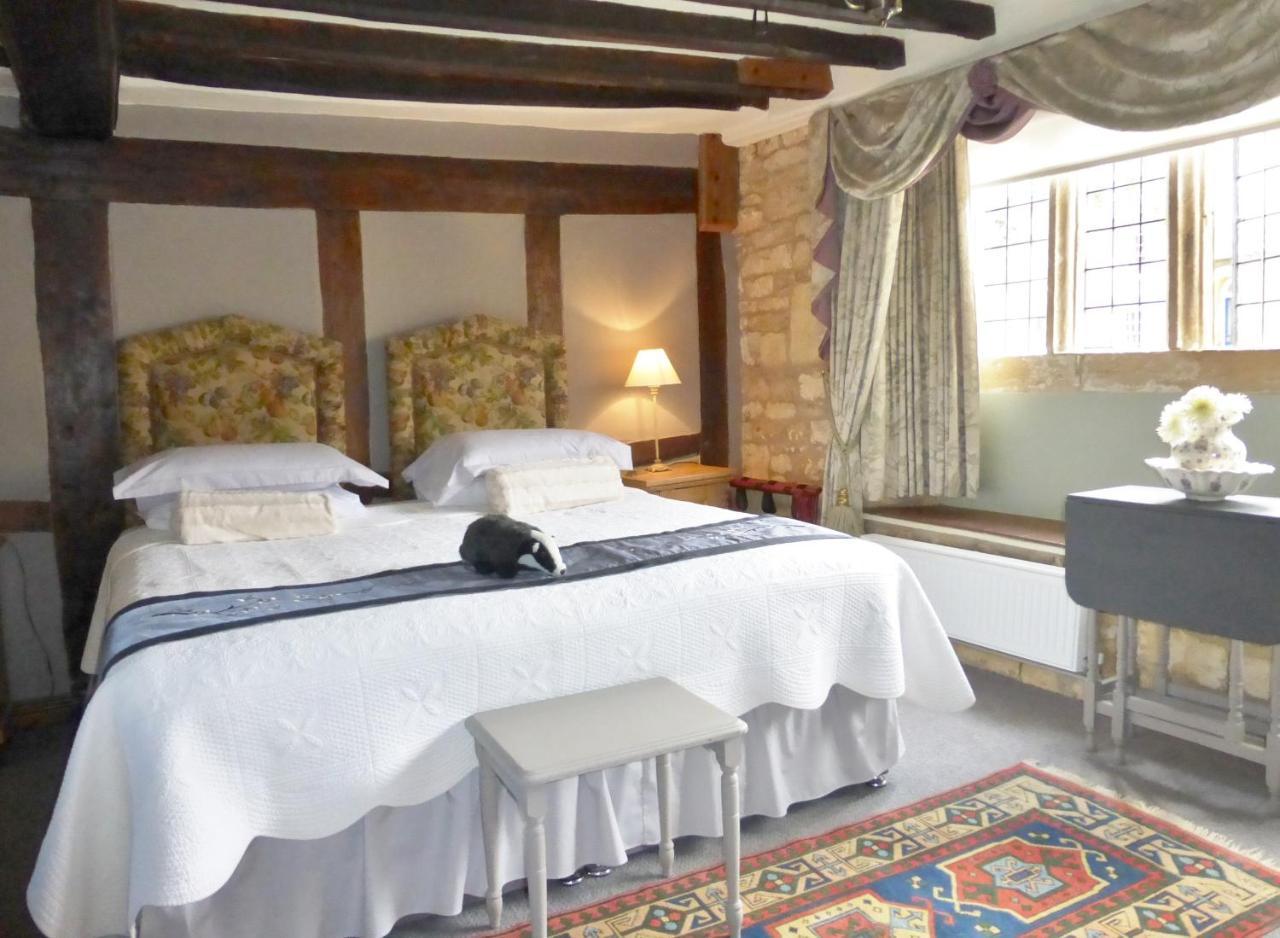 チッピング・カムデン バジャーズ ホール Bed & Breakfast エクステリア 写真